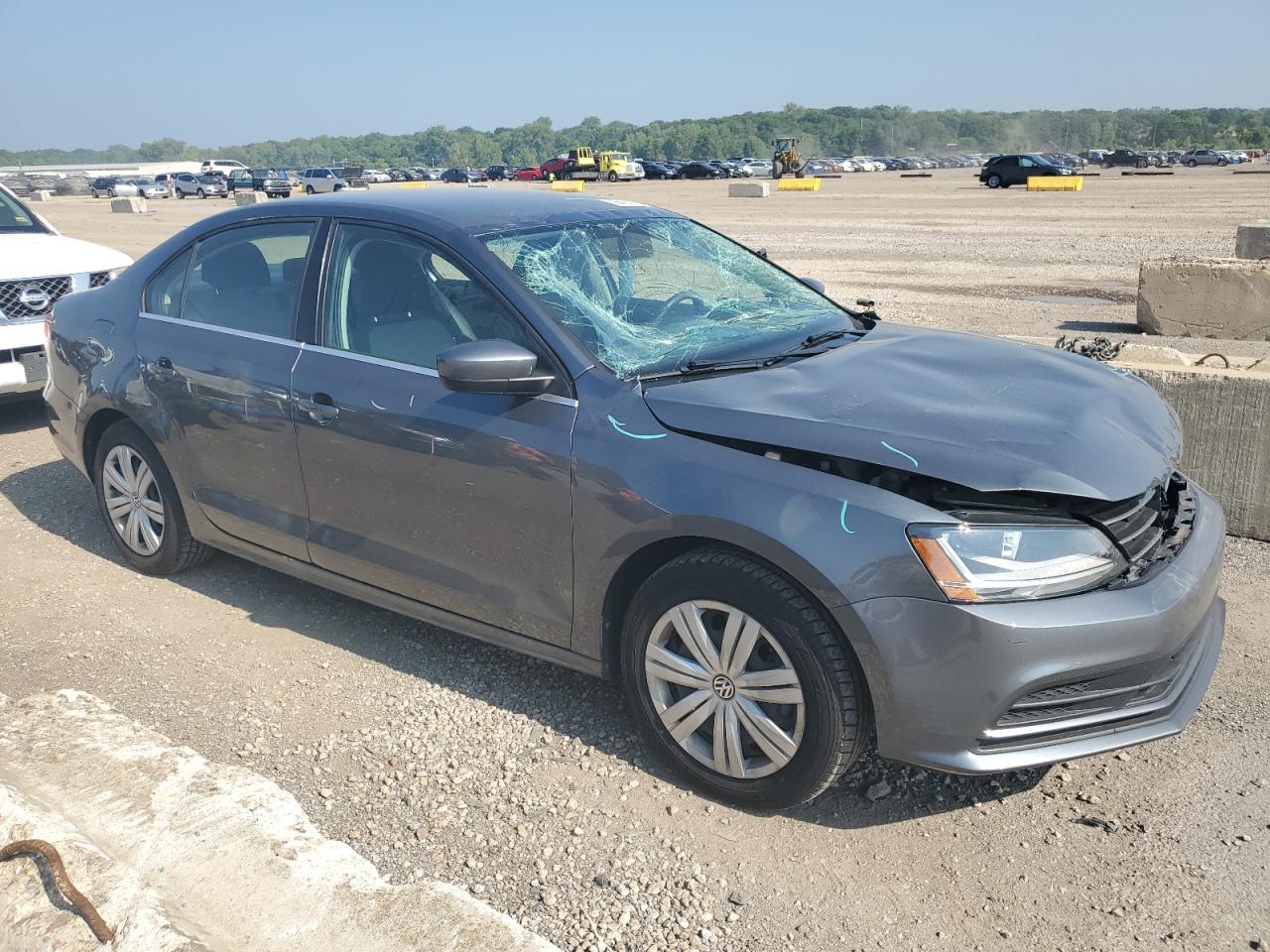 Lot #2679945598 2017 VOLKSWAGEN JETTA S