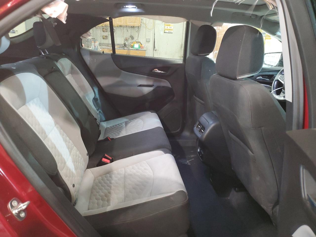 3GNAXUEU5JS542103 CHEVROLET EQUINOX 2018
