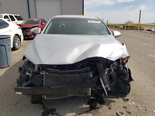 5NPD84LF7JH303766 Hyundai ELANTRA SEL