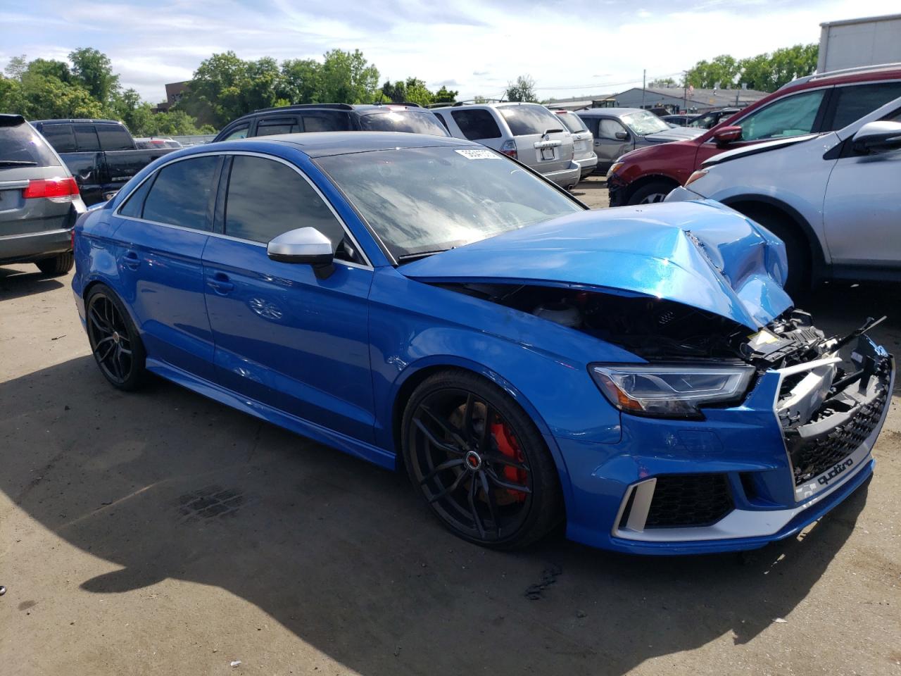 WUABWGFF3H1900198 AUDI RS3 2017