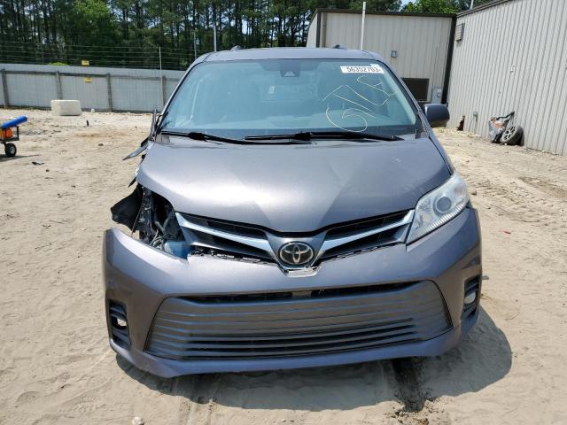 5TDYZ3DC4JS920923 2018 TOYOTA SIENNA, photo no. 5