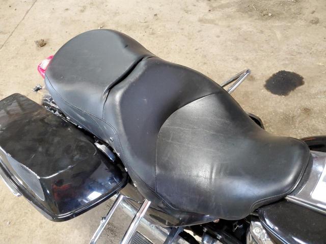 2017 HARLEY-DAVIDSON FLHR - 1HD1FBC13HB671955