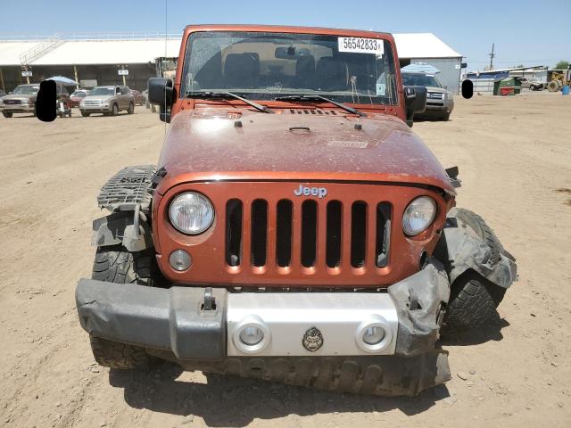 1C4AJWBG4EL256677 Jeep Wrangler Sahara
