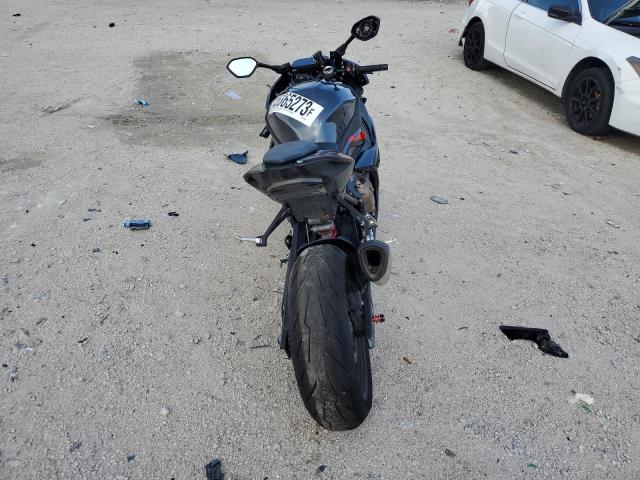 2022 BMW S 1000 RR - WB10E2309N6F83911