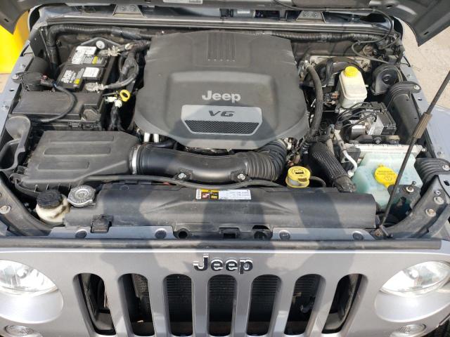 1C4BJWEG5FL567147 Jeep Wrangler Unlimited Sahara
