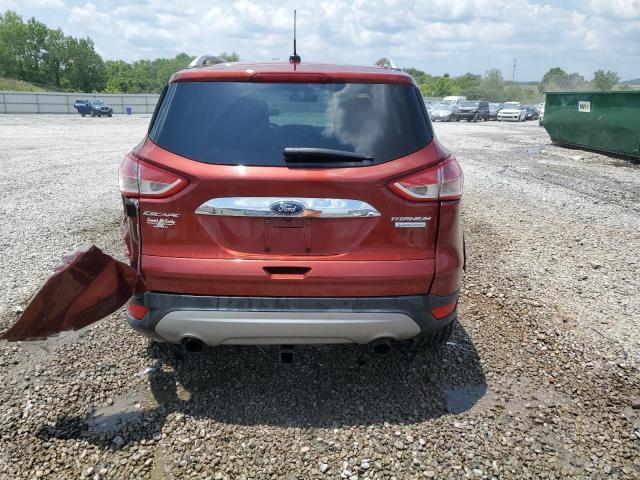 1FMCU0J9XGUC04981 Ford Escape Titanium