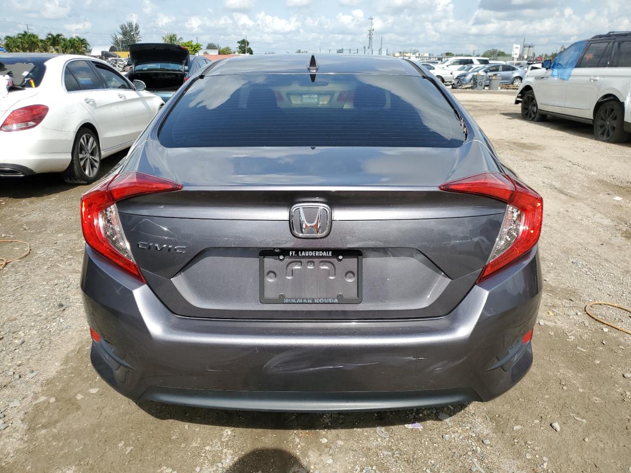 19XFC2F78JE002119 HONDA CIVIC 2018