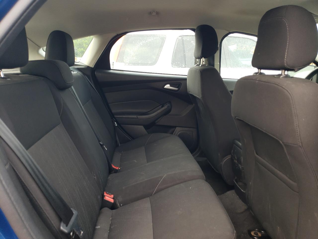 1FADP3K21JL239012 FORD FOCUS 2018