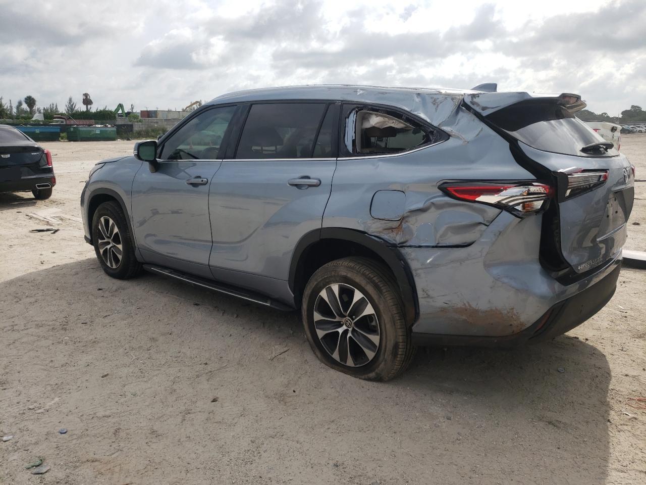 5TDGZRAH1MS076830 TOYOTA HIGHLANDER 2021