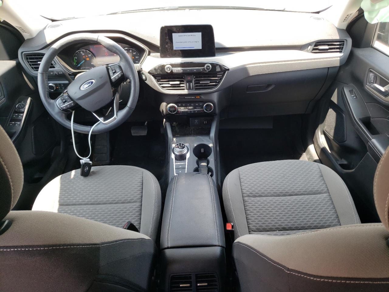 1FMCU0BZ1MUA14898 FORD ESCAPE 2021