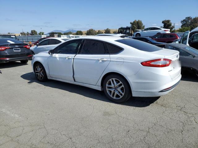 1FA6P0H71E5401077 Ford FUSION SE