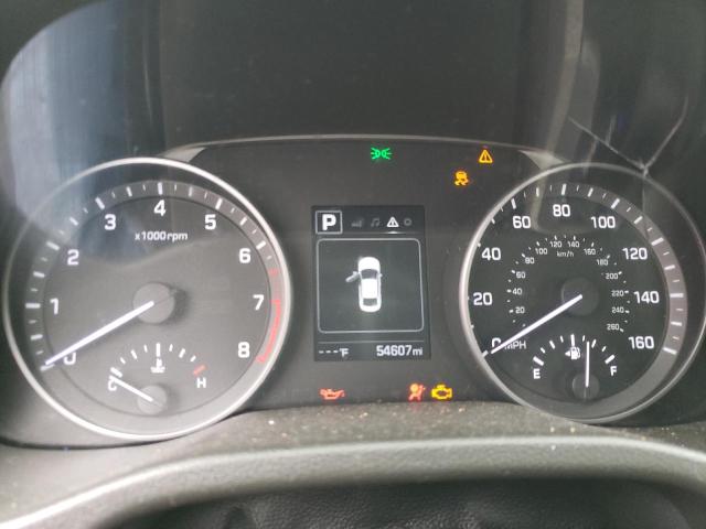  HYUNDAI ELANTRA 2018 Чорний