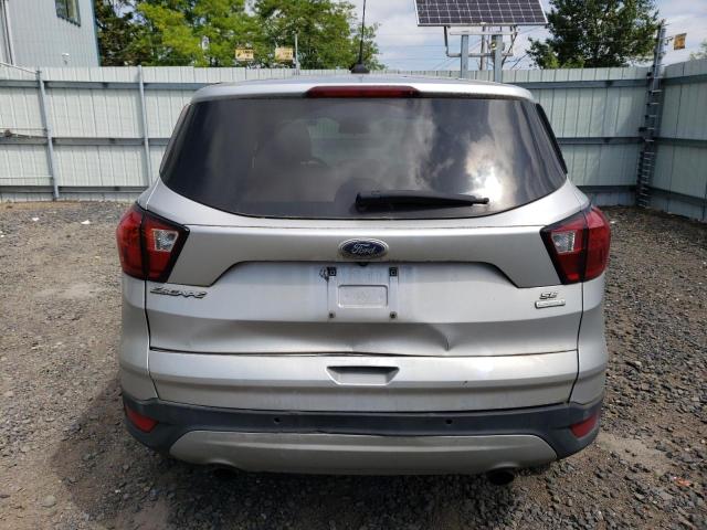 1FMCU0GD7KUC37831 Ford ESCAPE SE