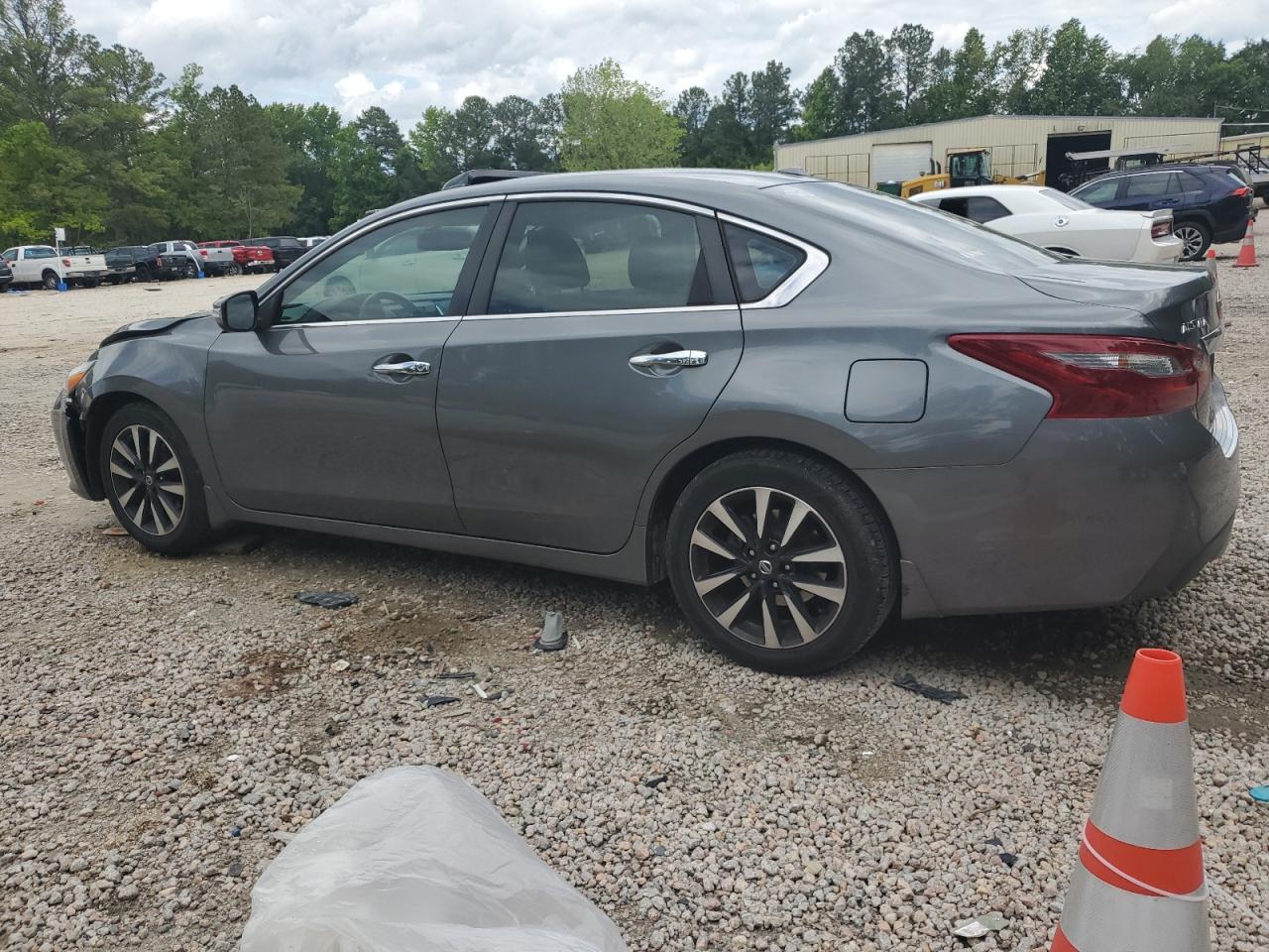 1N4AL3AP5JC212388 NISSAN ALTIMA 2018