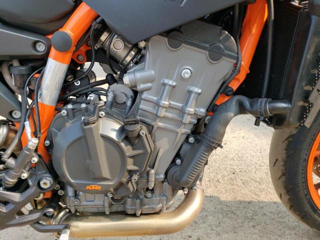 2021 KTM 890 DUKE R - VBKTU9407MM811050