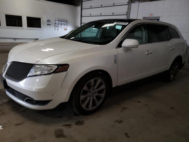 2014 Lincoln MKT 