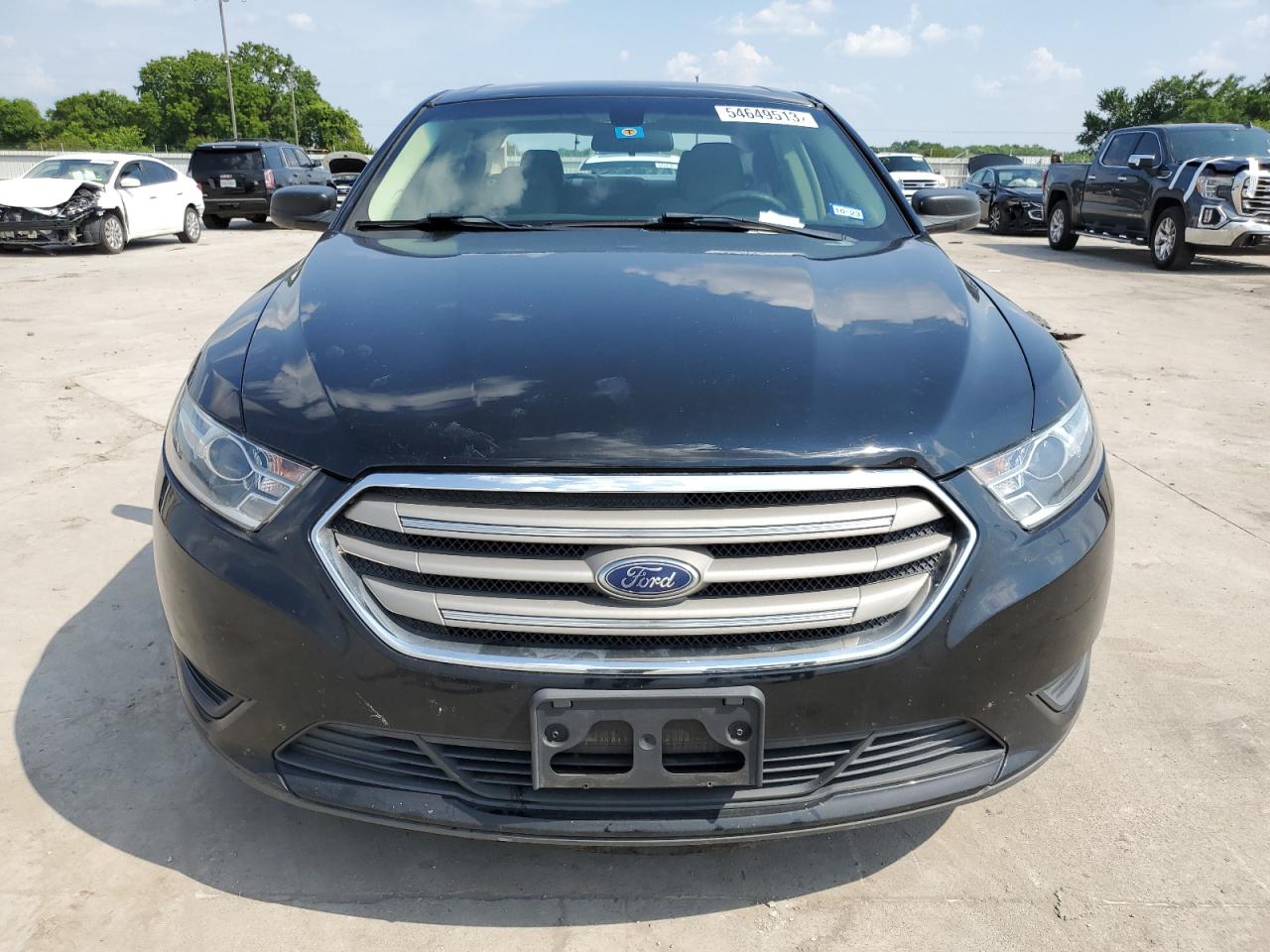 1FAHP2D82JG115630 FORD TAURUS 2018