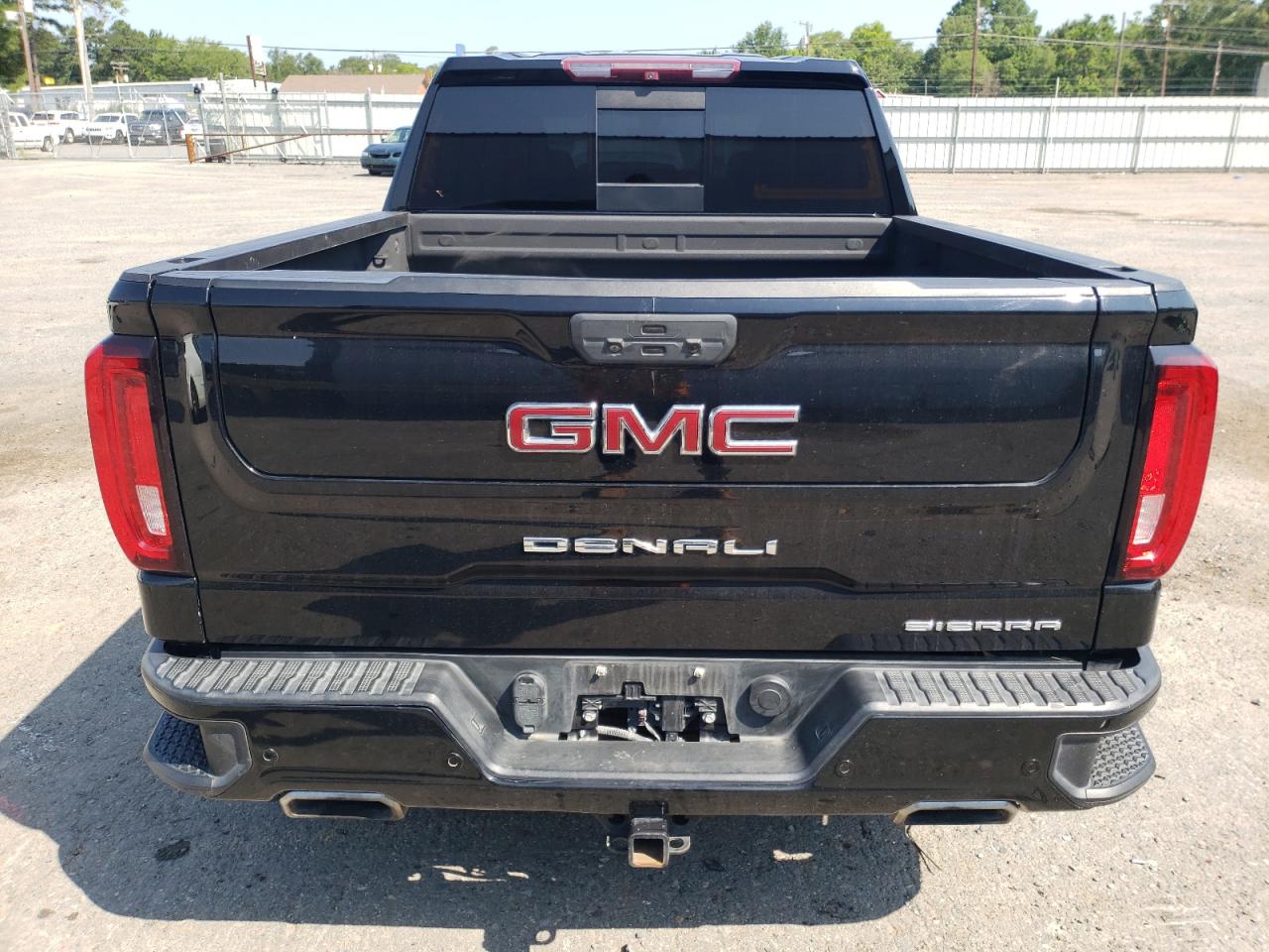 2019 GMC Sierra K1500 Denali vin: 1GTU9FEL3KZ110892