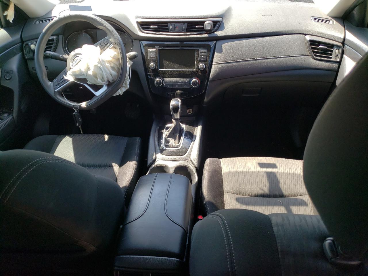 JN8AT2MT3JW452412 NISSAN ROGUE 2018