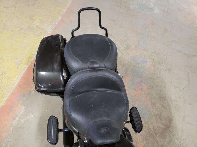 2019 HARLEY-DAVIDSON FLHXS - 1HD1KRP18KB635779