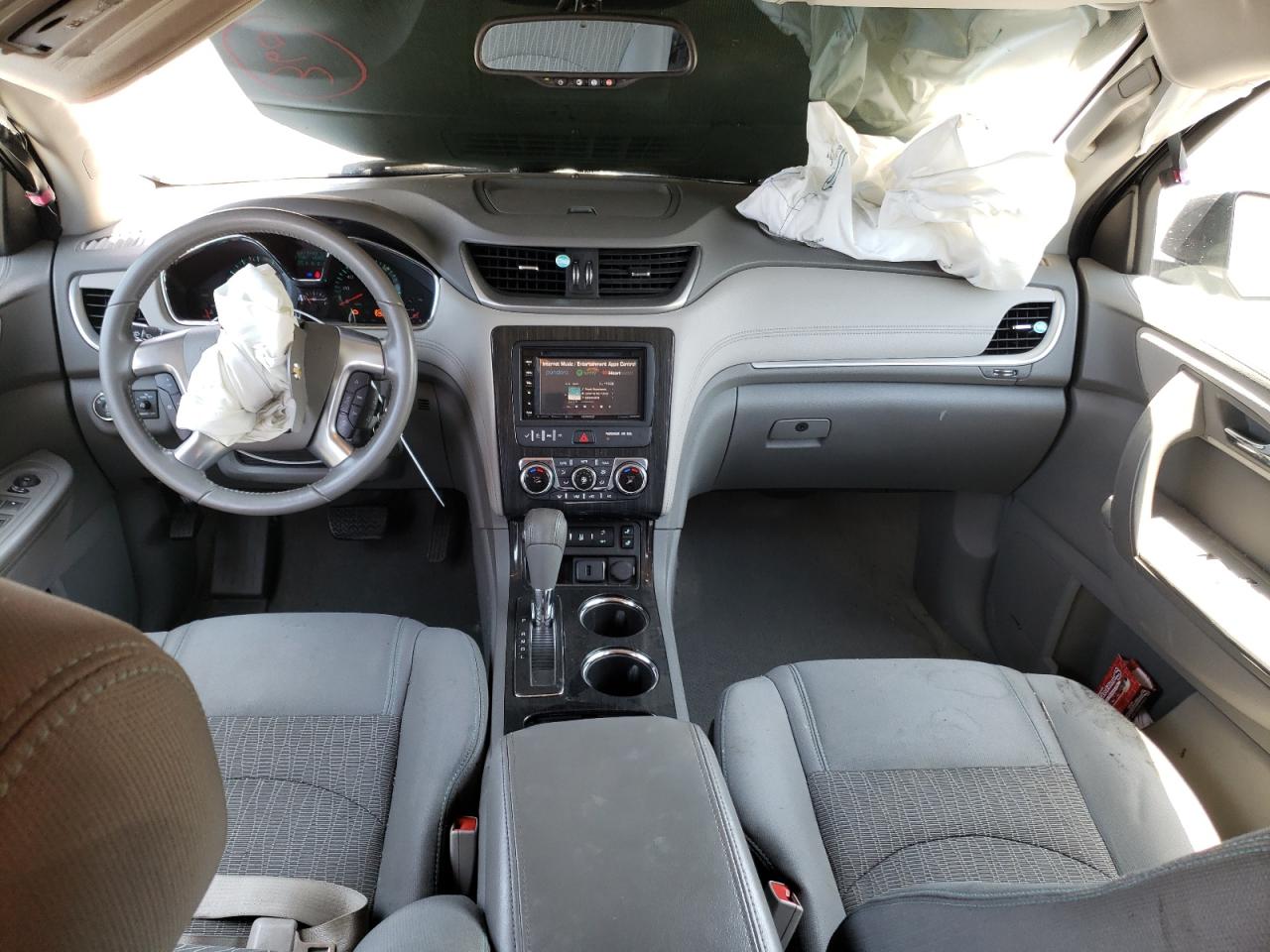 1GNKVHKD7GJ152605 CHEVROLET TRAVERSE 2016