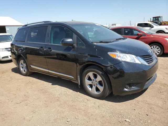 5TDKZ3DC9HS900649 Toyota SIENNA LE
