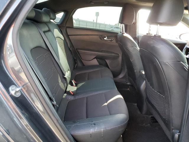3KPF34AD6LE246847 KIA Forte Gt Line