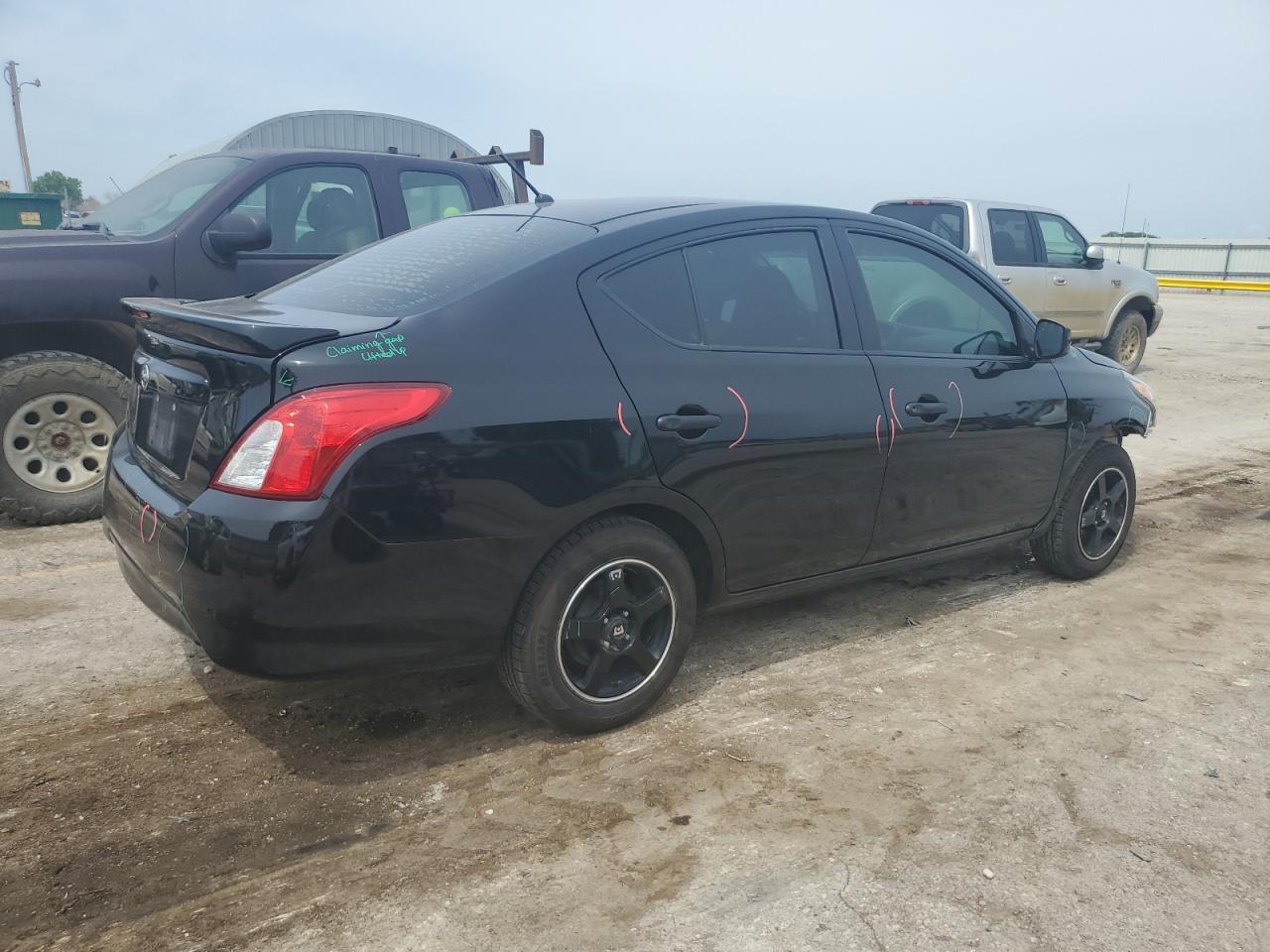 3N1CN7AP3KL822965 NISSAN VERSA 2019