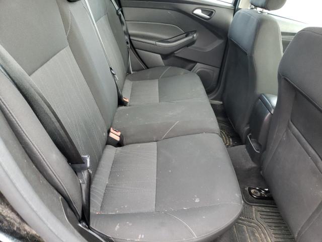 1FADP3K27JL201431 Ford FOCUS SE