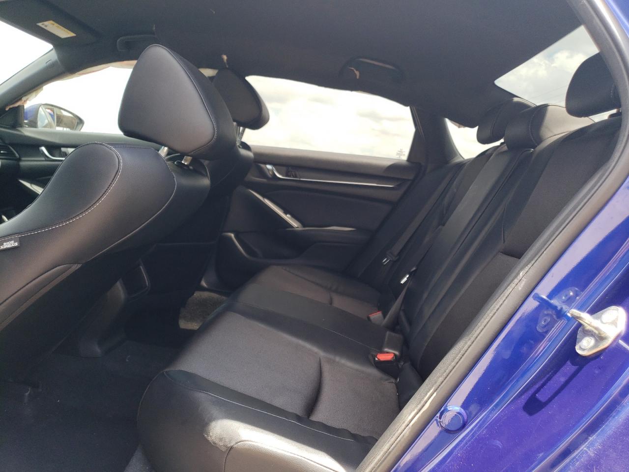 1HGCV1F35JA230233 HONDA ACCORD 2018