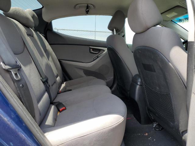 5NPDH4AE9GH697693 Hyundai ELANTRA SE