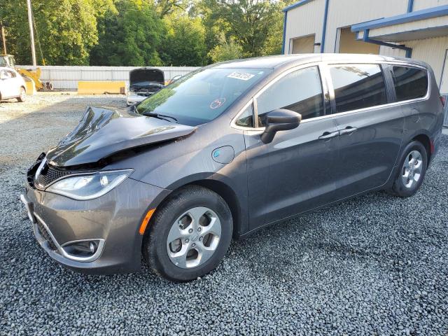 2020 Chrysler Pacifica Hybrid Touring