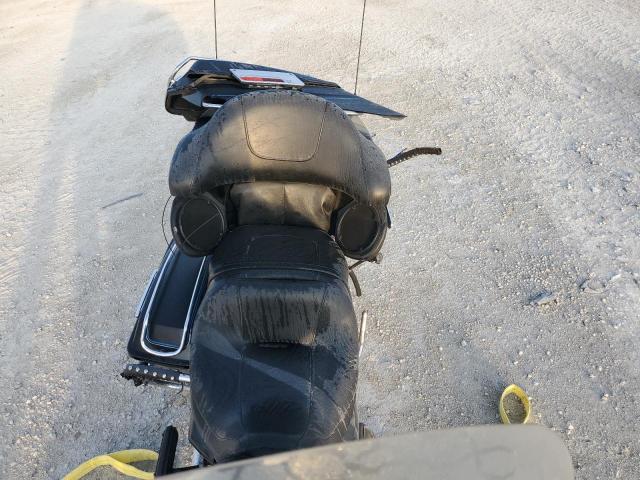 2011 HARLEY-DAVIDSON FLHTCU SHR 1HD1FL417BB620549
