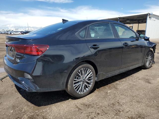 3KPF54AD8PE619743 KIA Forte Gt Line