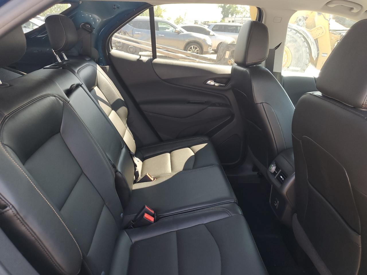 3GNAXKEV4LL328049 CHEVROLET EQUINOX 2020