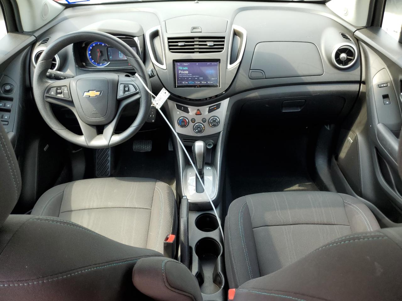 KL7CJLSB0GB567573 CHEVROLET TRAX 2016