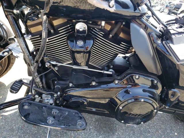 2022 HARLEY-DAVIDSON FLHXST - 1HD1ABL26NB643957