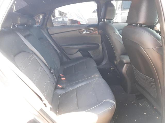 3KPF54AD6PE530317 KIA Forte Gt Line