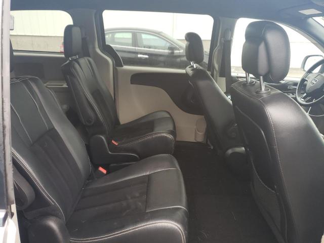 2016 DODGE GRAND CARA - 2C4RDGBG6GR126104
