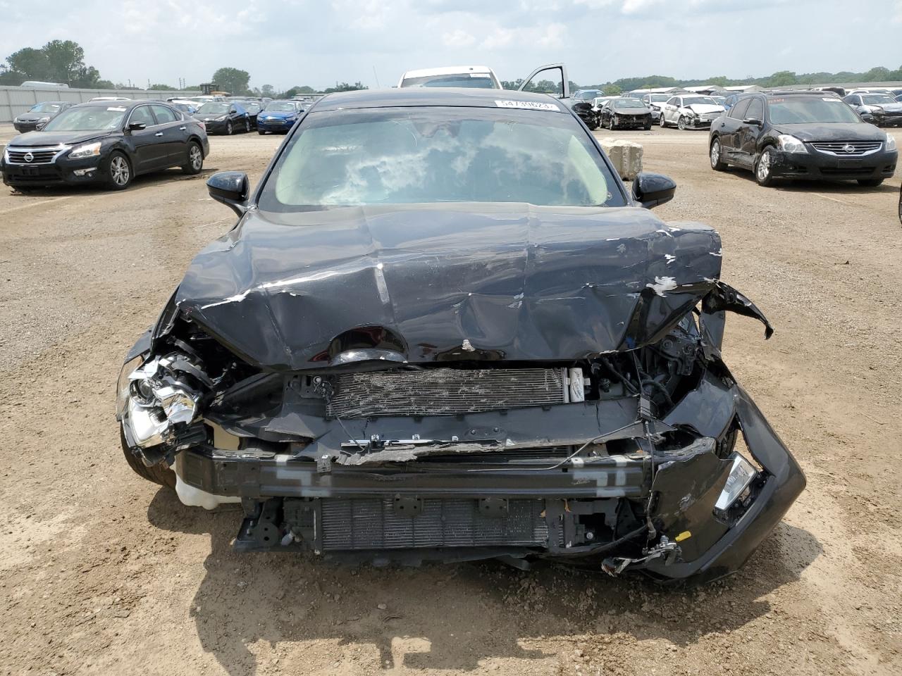 3FA6P0HD1KR195290 FORD FUSION 2019