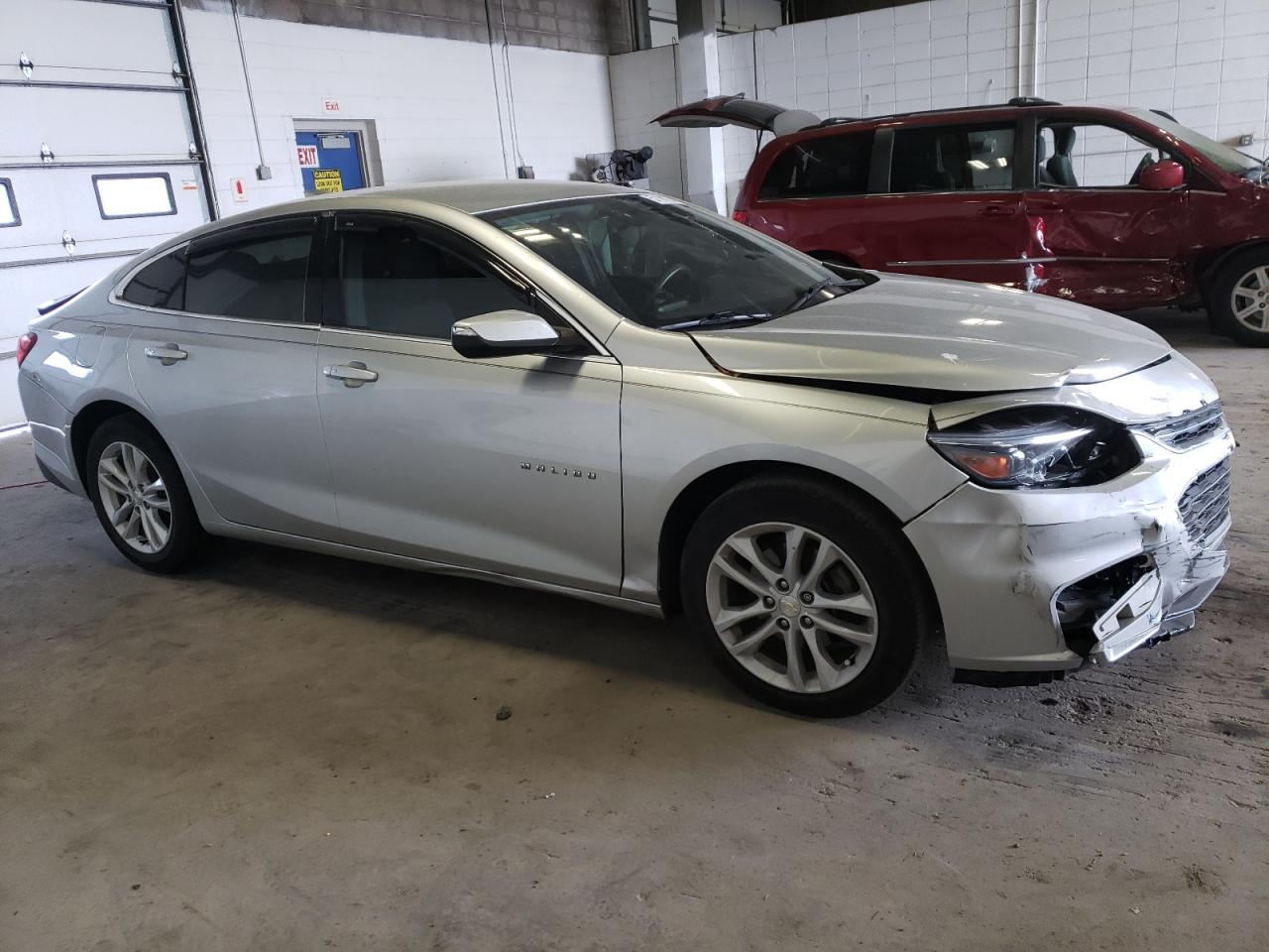 1G1ZE5ST4GF303005 CHEVROLET MALIBU 2016