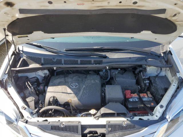 5TDDZ3DC6HS148661 Toyota SIENNA XLE