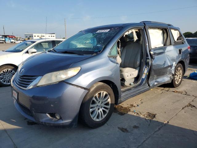 2014 Toyota Sienna XLE