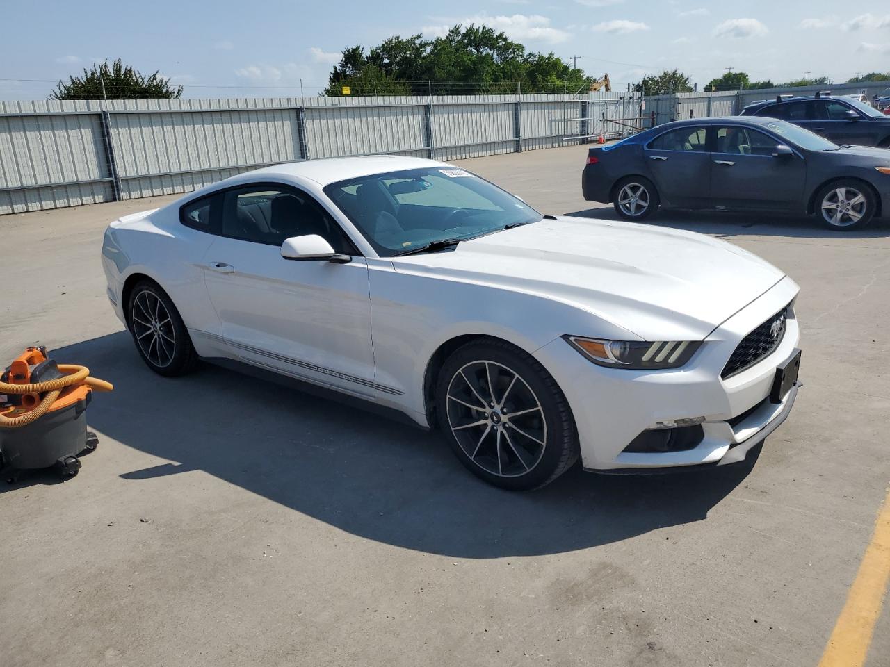 1FA6P8THXH5229070 FORD ALL Models 2017