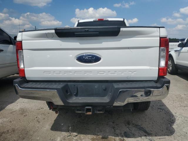 1FT7W2BTXJEB73612 Ford F250 Super Duty