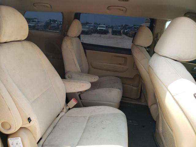 KNDMB5C18F6032598 KIA SEDONA LX