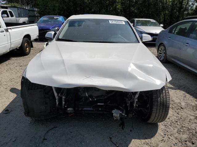 WBA8E5G51JNU47120 BMW 320 XI