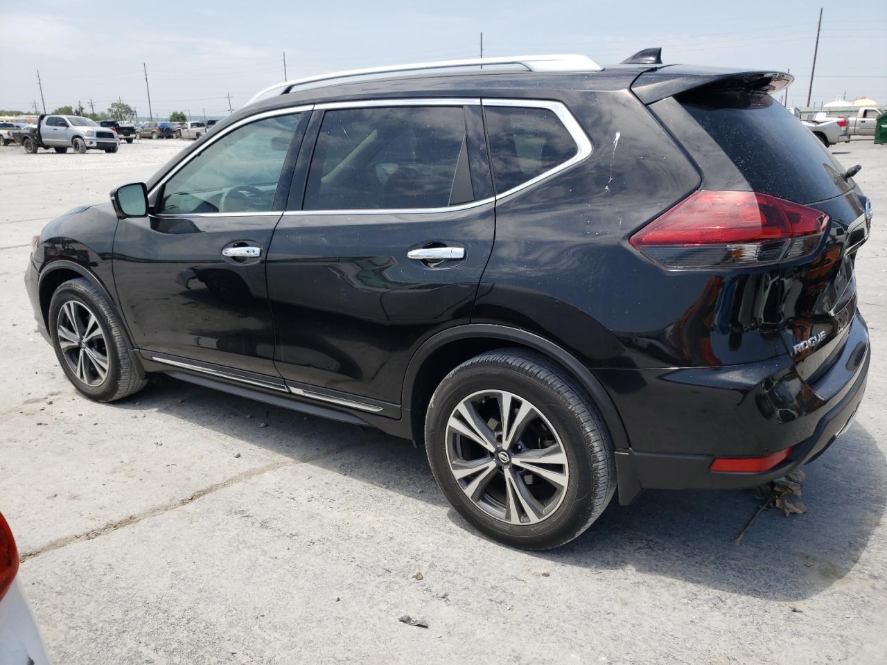 5N1AT2MT1JC843017 NISSAN ROGUE 2018