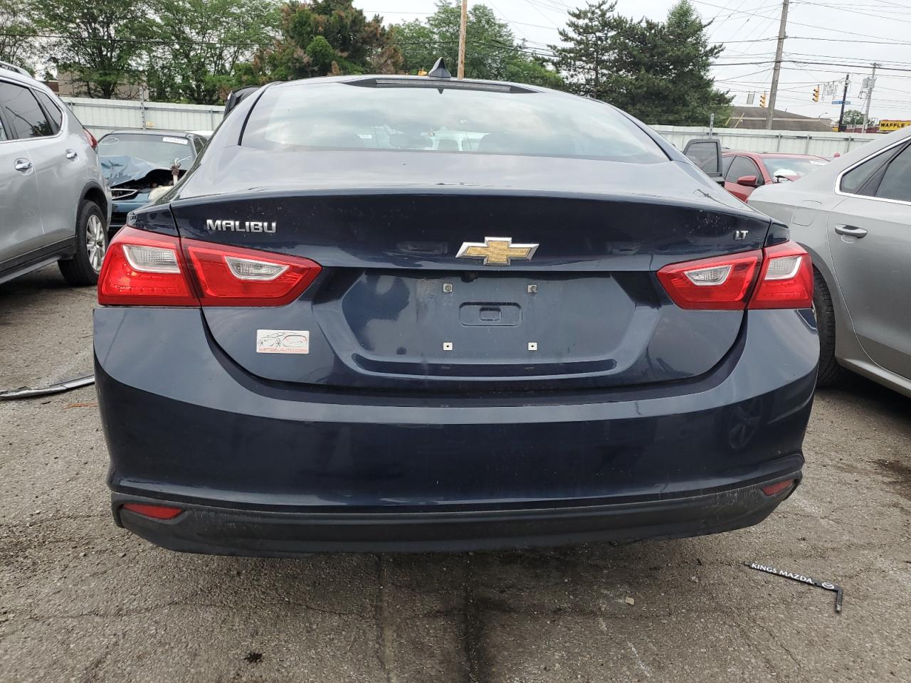 1G1ZE5ST8GF359092 CHEVROLET MALIBU 2016