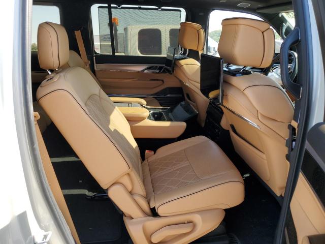 2022 JEEP GRAND WAGO 1C4SJVGJ4NS119117